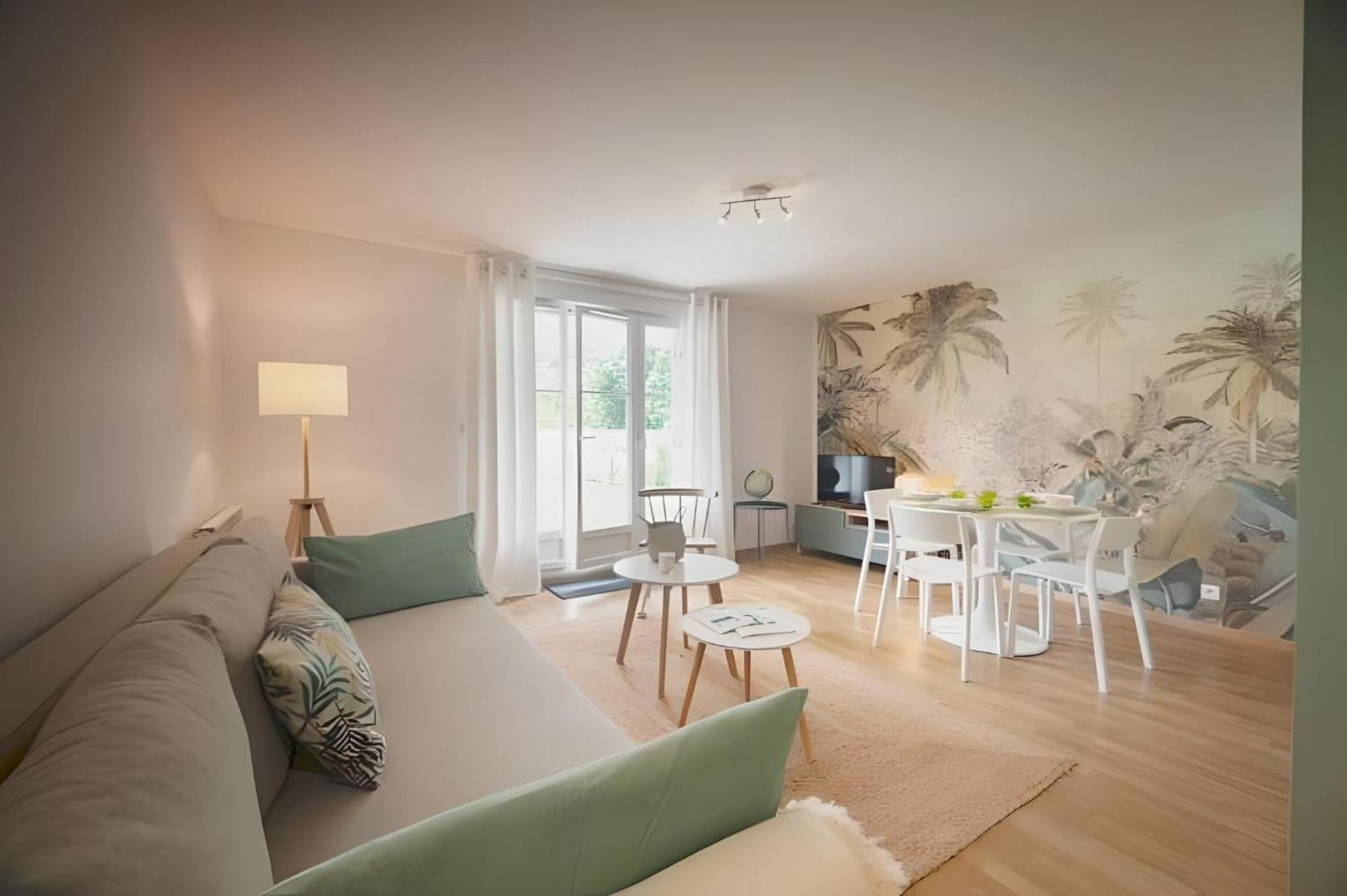 Le Prieure Lägenhet Dinard Exteriör bild