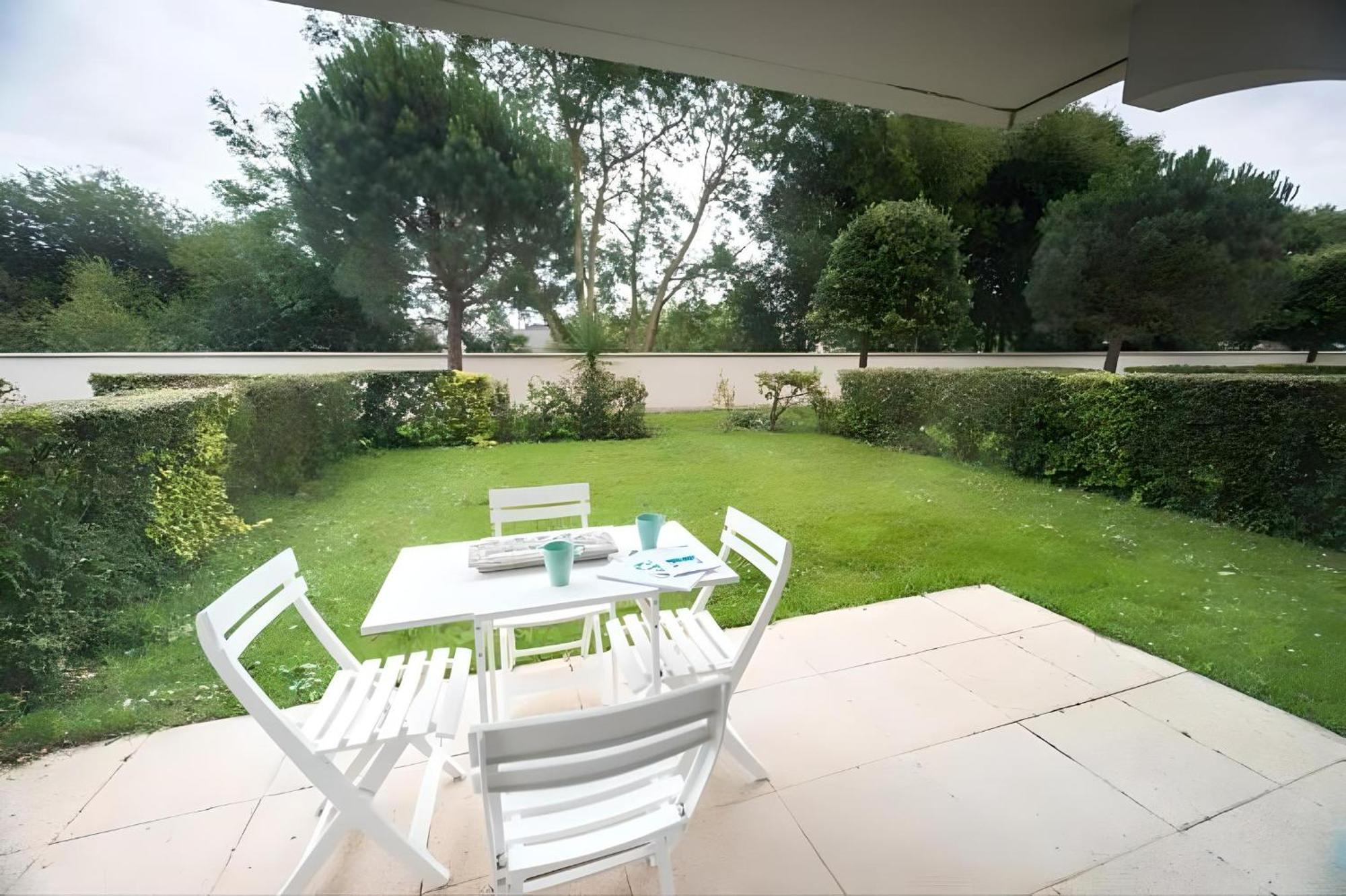 Le Prieure Lägenhet Dinard Exteriör bild
